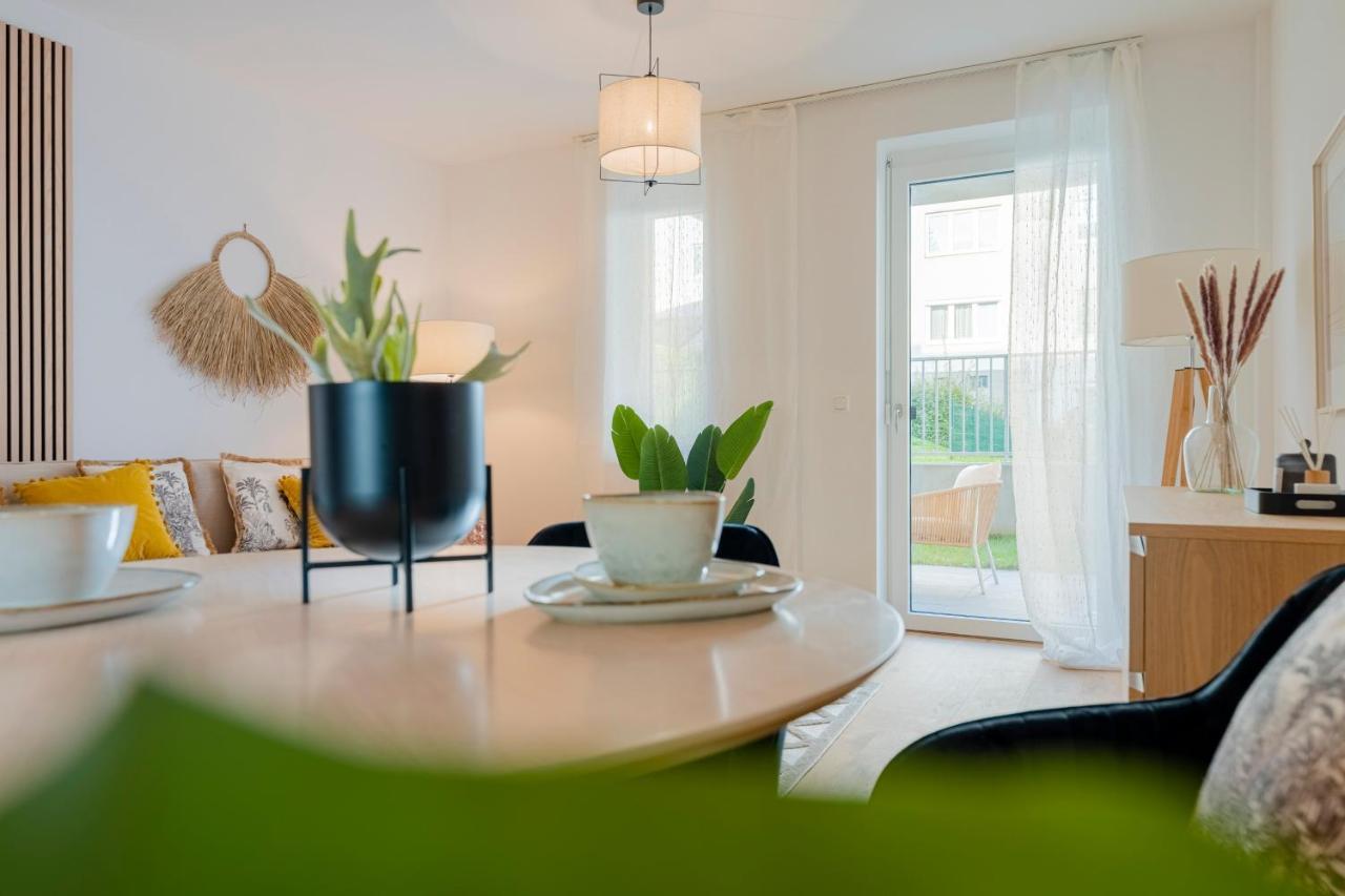 Garden.Lounge Krems Am Steinertor Apartamento Exterior foto